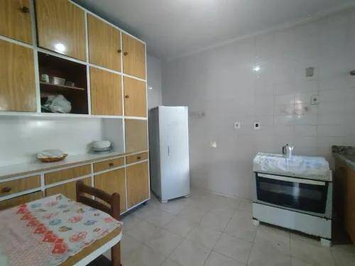 Apartamento à venda com 2 quartos, 62m² - Foto 4