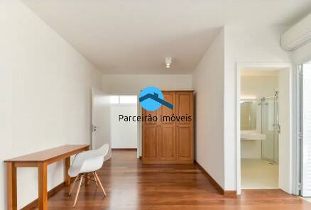 Casa à venda com 3 quartos, 406m² - Foto 8