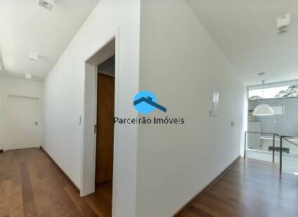 Casa à venda com 3 quartos, 406m² - Foto 14