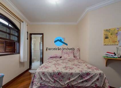 Casa de Condomínio à venda com 4 quartos, 550m² - Foto 14