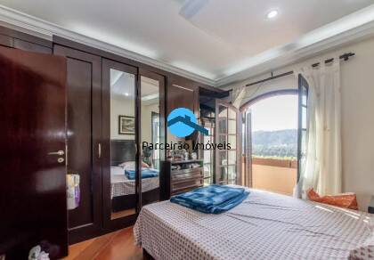 Casa de Condomínio à venda com 4 quartos, 550m² - Foto 18