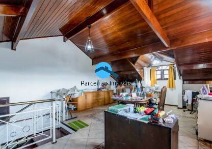 Casa de Condomínio à venda com 4 quartos, 550m² - Foto 45