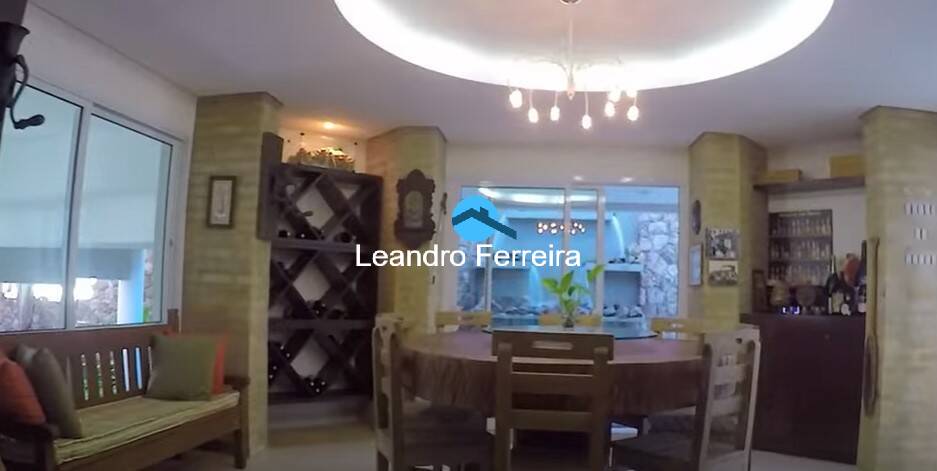 Casa, 10 quartos, 1411 m² - Foto 38