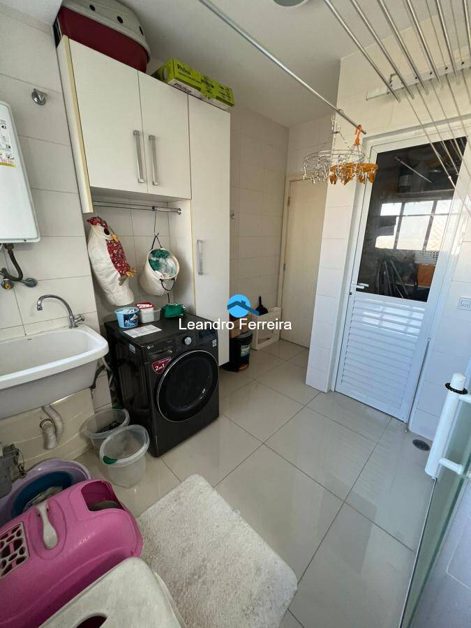Apartamento à venda com 3 quartos, 128m² - Foto 9