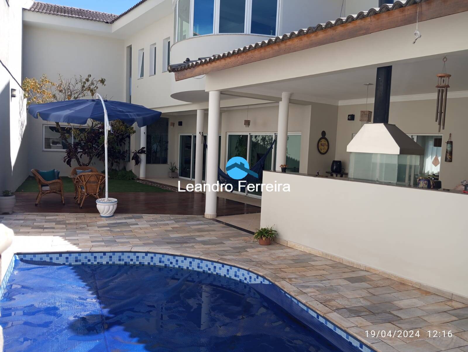 Sobrado, 4 quartos, 450 m² - Foto 1