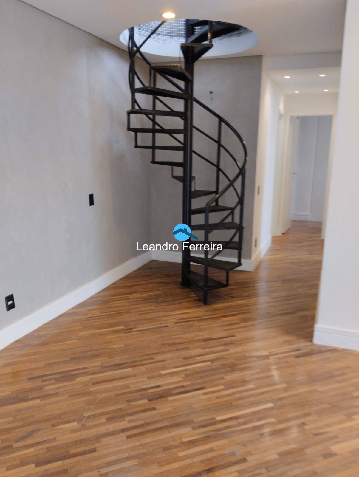 Cobertura, 3 quartos, 193 m² - Foto 4