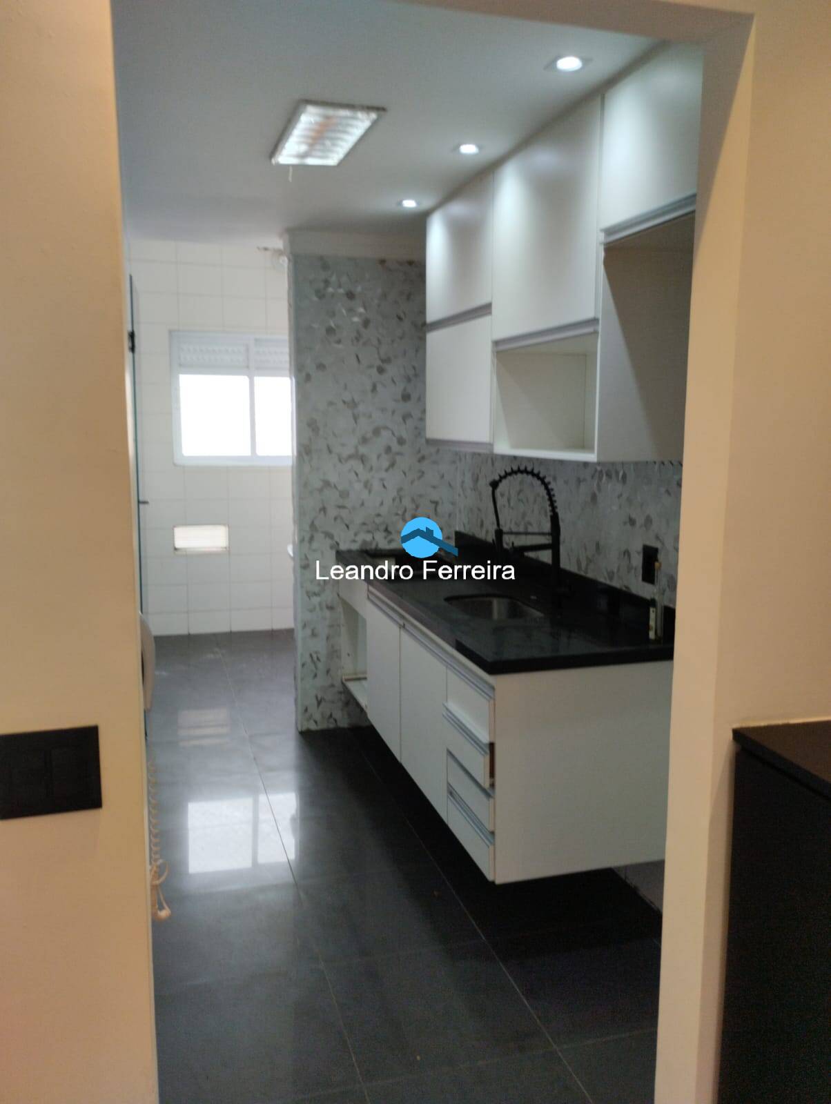 Cobertura, 3 quartos, 193 m² - Foto 2