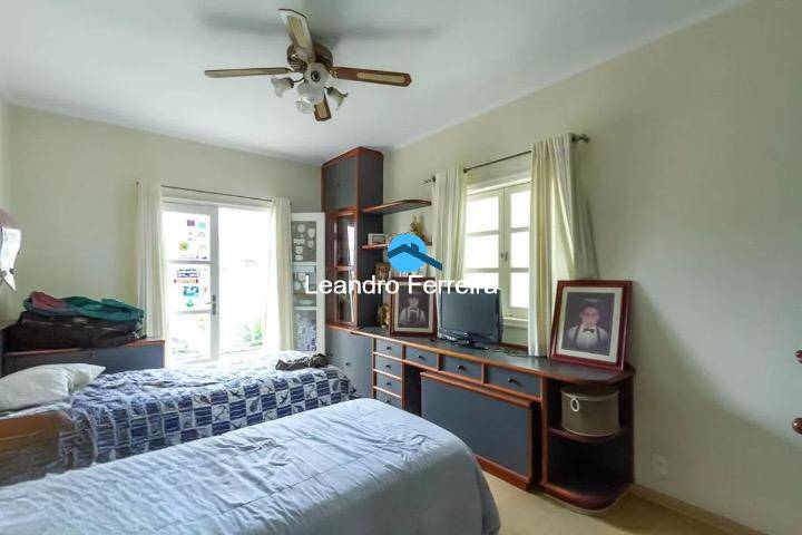 Casa, 4 quartos, 300 m² - Foto 12