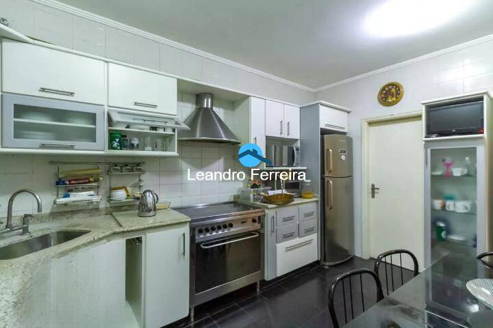 Casa, 4 quartos, 300 m² - Foto 18