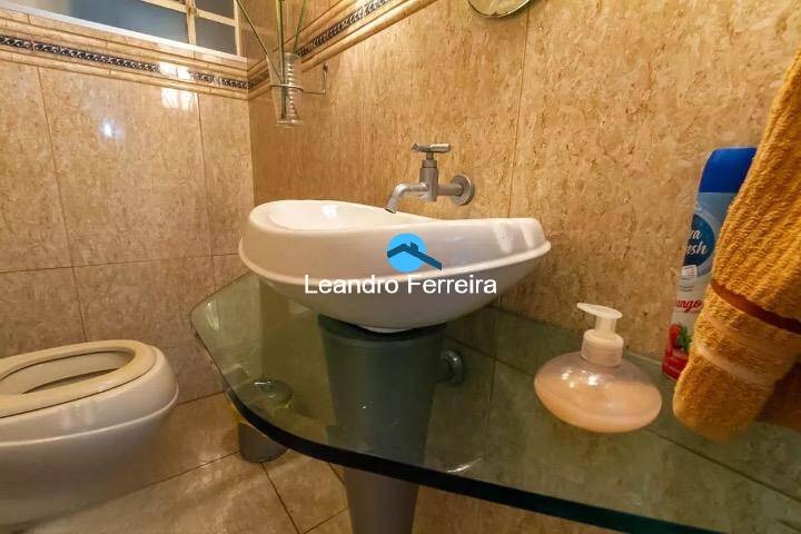 Casa, 4 quartos, 300 m² - Foto 23