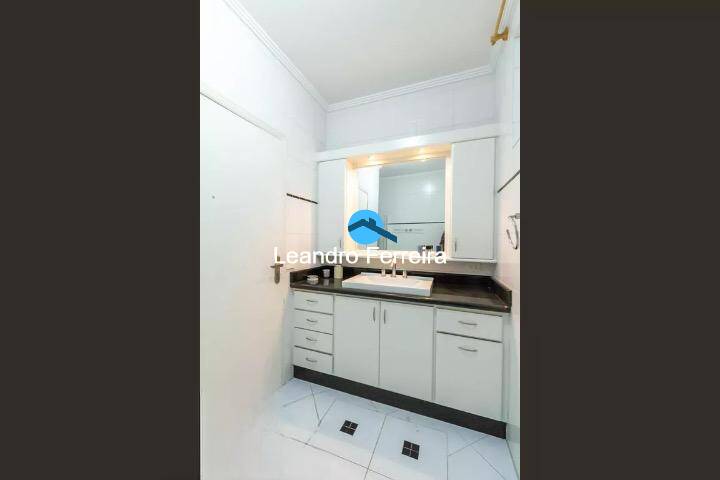 Casa, 4 quartos, 300 m² - Foto 33