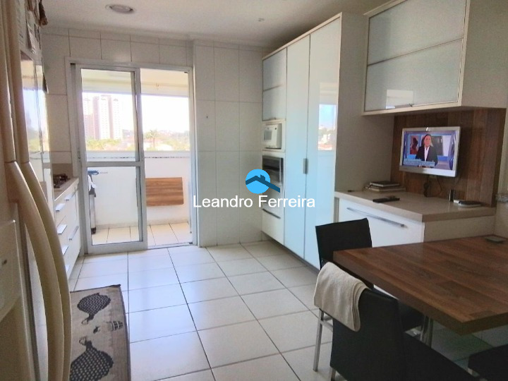 Apartamento, 4 quartos, 203 m² - Foto 14