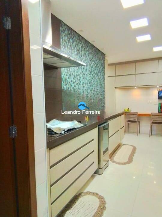 Apartamento, 3 quartos, 174 m² - Foto 25