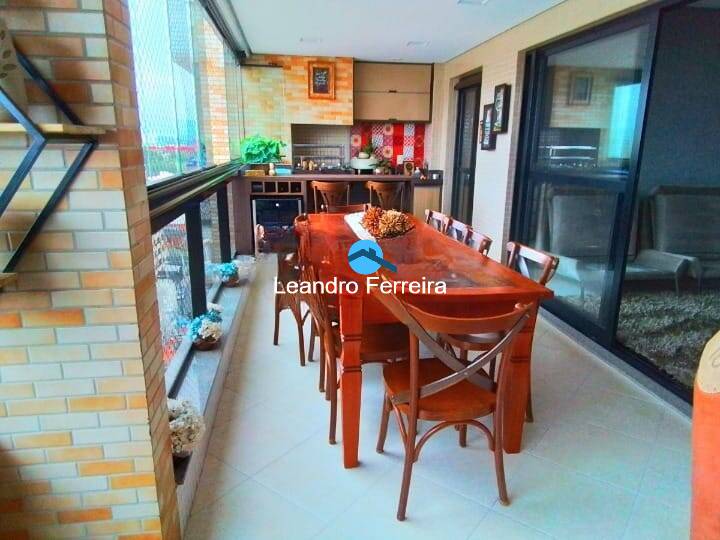 Apartamento, 3 quartos, 174 m² - Foto 1