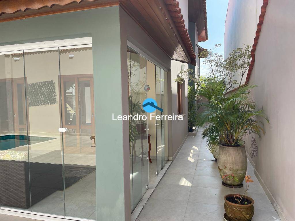 Casa à venda com 3 quartos, 439m² - Foto 17
