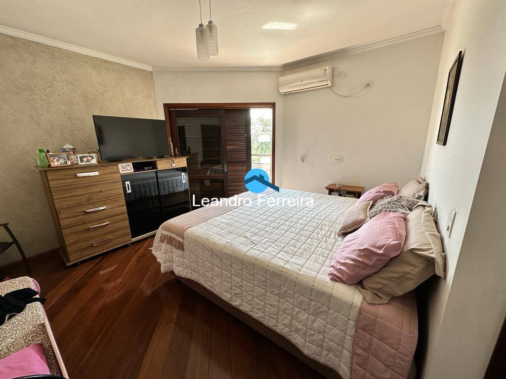 Casa de Condomínio à venda com 5 quartos, 501m² - Foto 10