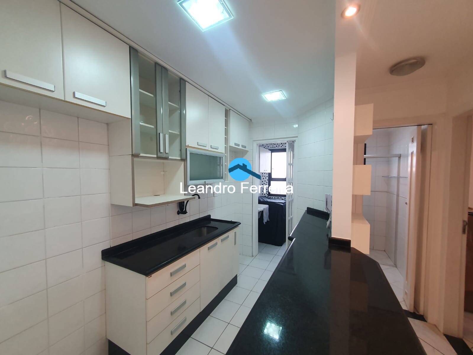 Apartamento, 1 quarto, 43 m² - Foto 2