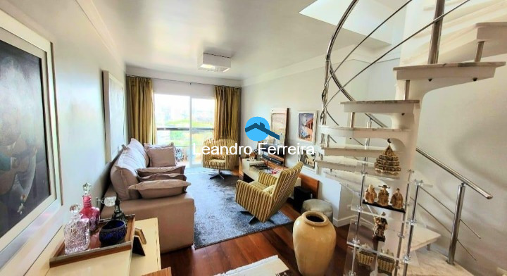 Cobertura, 3 quartos, 220 m² - Foto 1