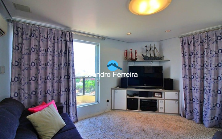 Cobertura, 3 quartos, 220 m² - Foto 8