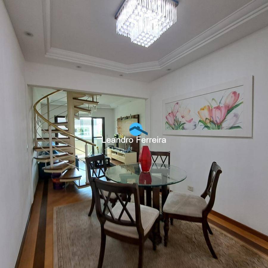 Cobertura, 3 quartos, 202 m² - Foto 5