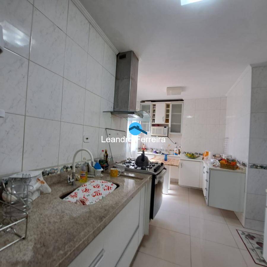 Cobertura, 3 quartos, 202 m² - Foto 9