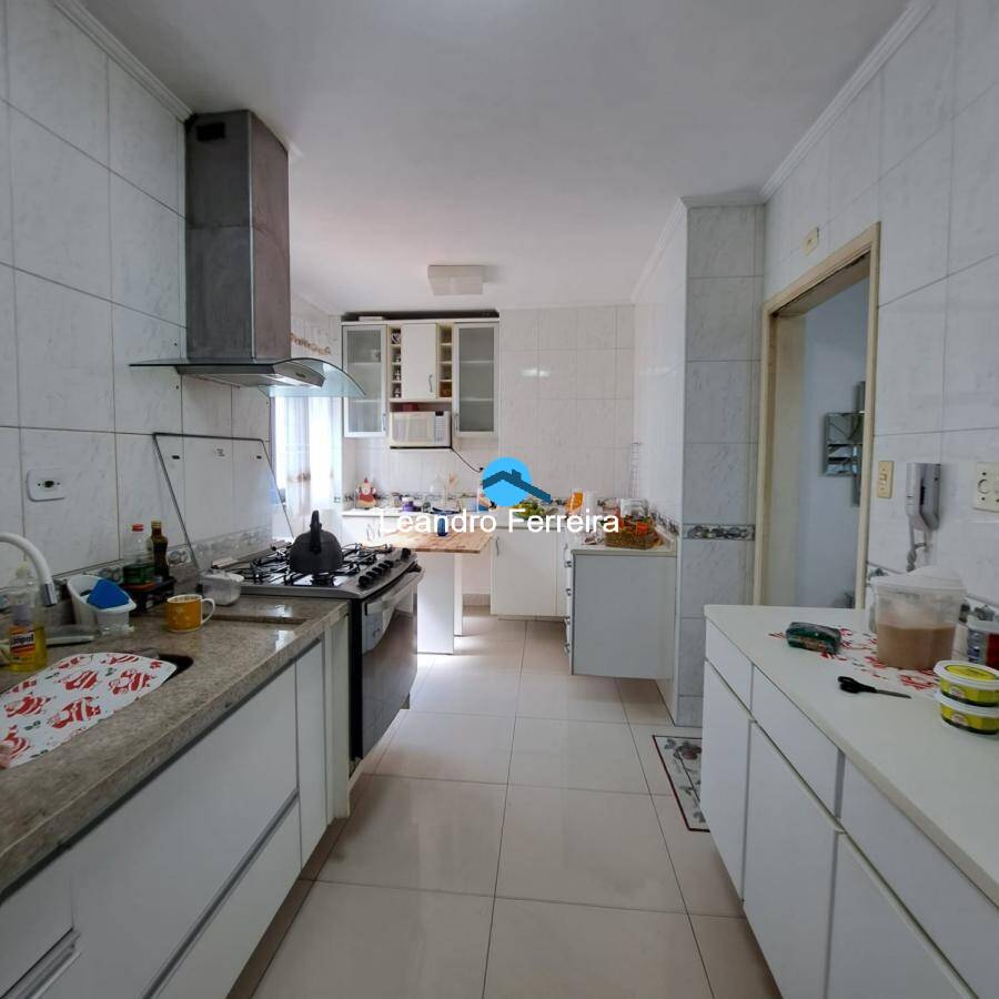 Cobertura, 3 quartos, 202 m² - Foto 11