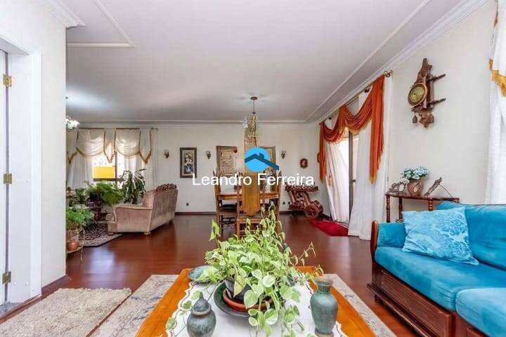 Apartamento, 4 quartos, 204 m² - Foto 2