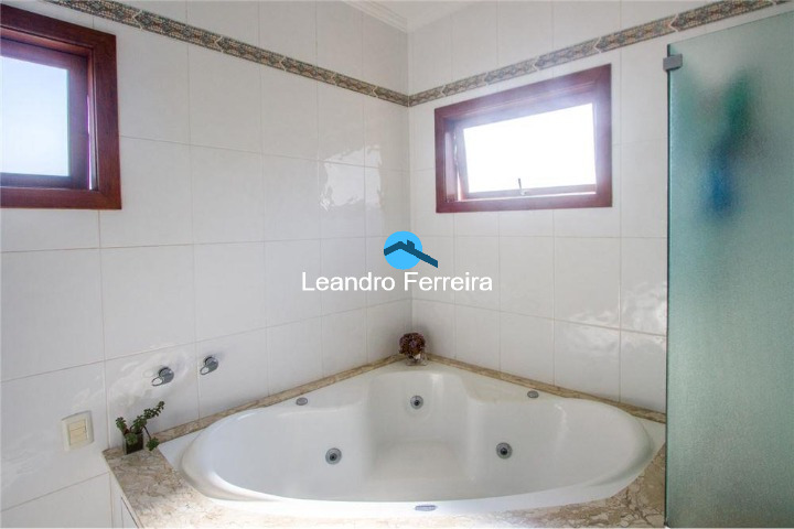 Casa de Condomínio à venda com 4 quartos, 420m² - Foto 20