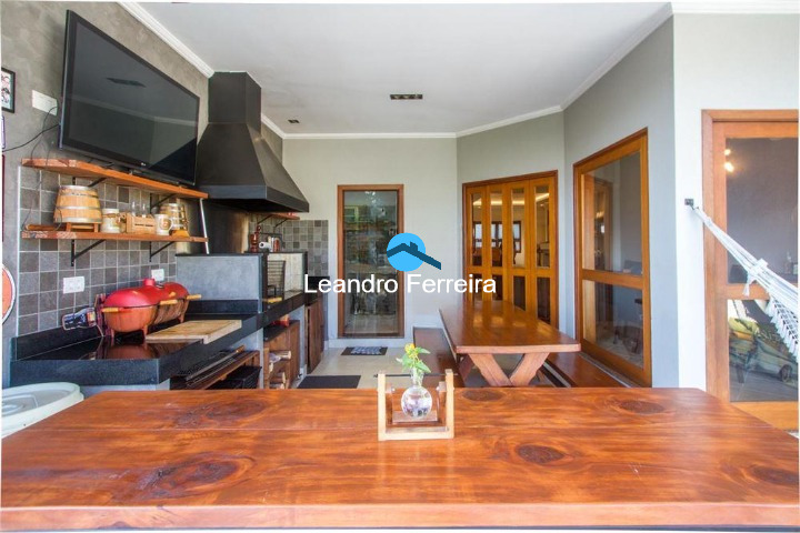 Casa de Condomínio à venda com 4 quartos, 420m² - Foto 13