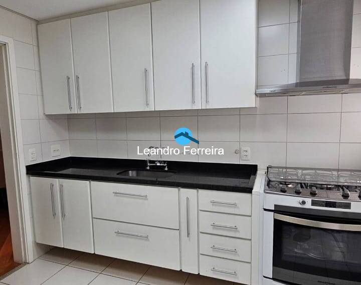 Apartamento à venda com 3 quartos, 128m² - Foto 8