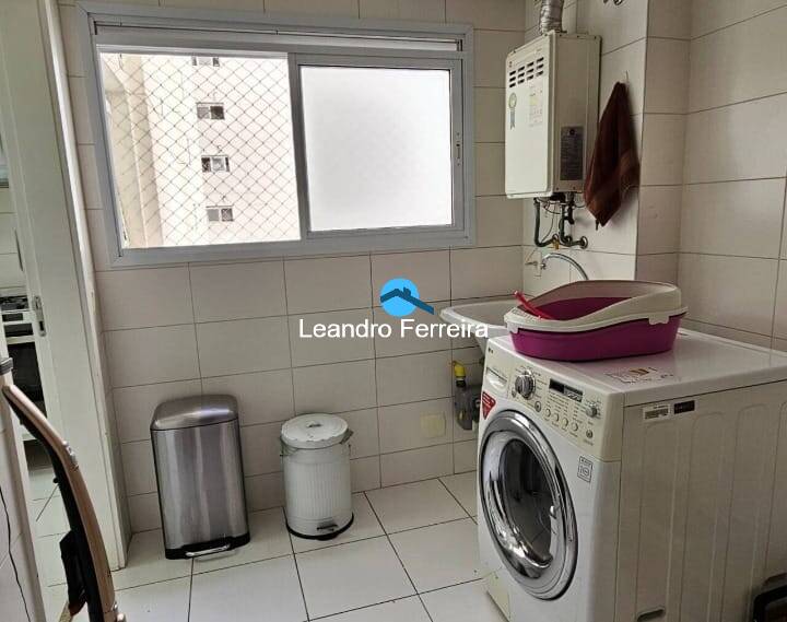 Apartamento à venda com 3 quartos, 128m² - Foto 11