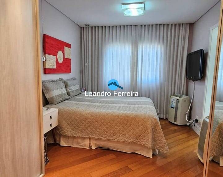 Apartamento à venda com 3 quartos, 128m² - Foto 17