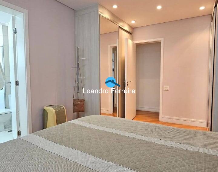 Apartamento à venda com 3 quartos, 128m² - Foto 19