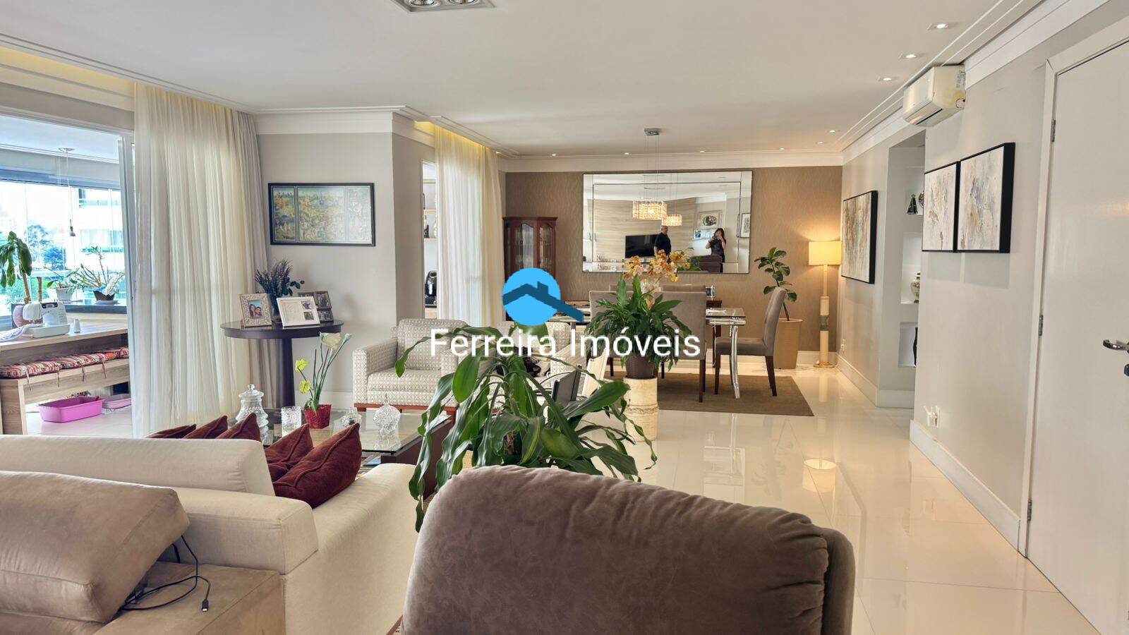 Apartamento, 4 quartos, 237 m² - Foto 2